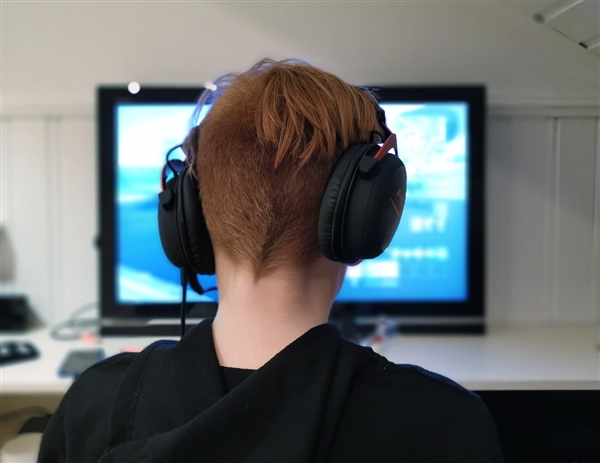 硬起来了！itch.io 重新上架免费成人游戏：还要寻找替代支付方案