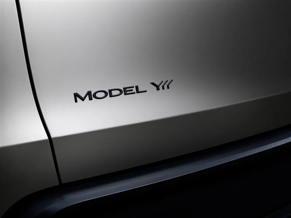 6座加长版Model Y来了！但我觉得它并不好卖