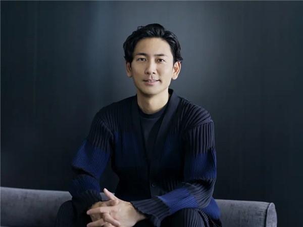 1000万美元买了一个旧包包！买家自己也惊了：是史上最贵的包