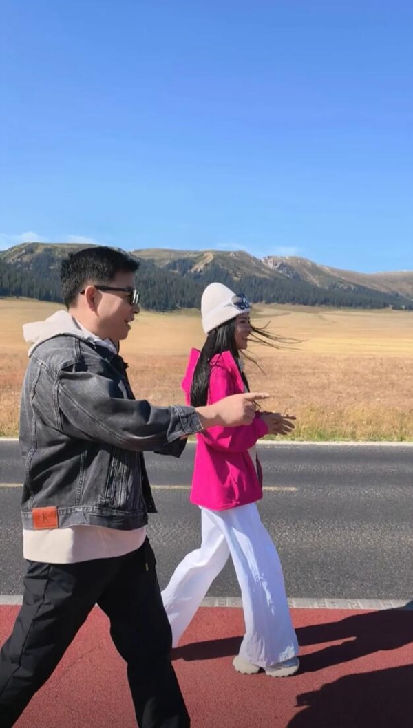 女网红在新疆偶遇余承东：称她的问界M9被牛撞了个坑 没影响