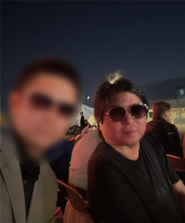 造了这么多年车：贾老板发现噶韭菜还得靠电视